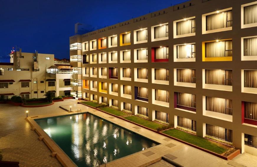 Hotel Atithi, Aurangabad Exterior photo